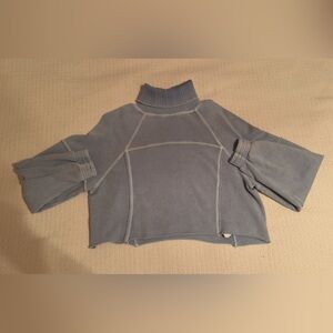 Aerie baby blue cropped sweater